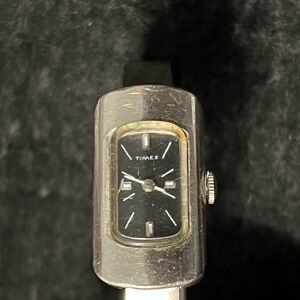 Timex vintage Silver and silver strip band  Watch